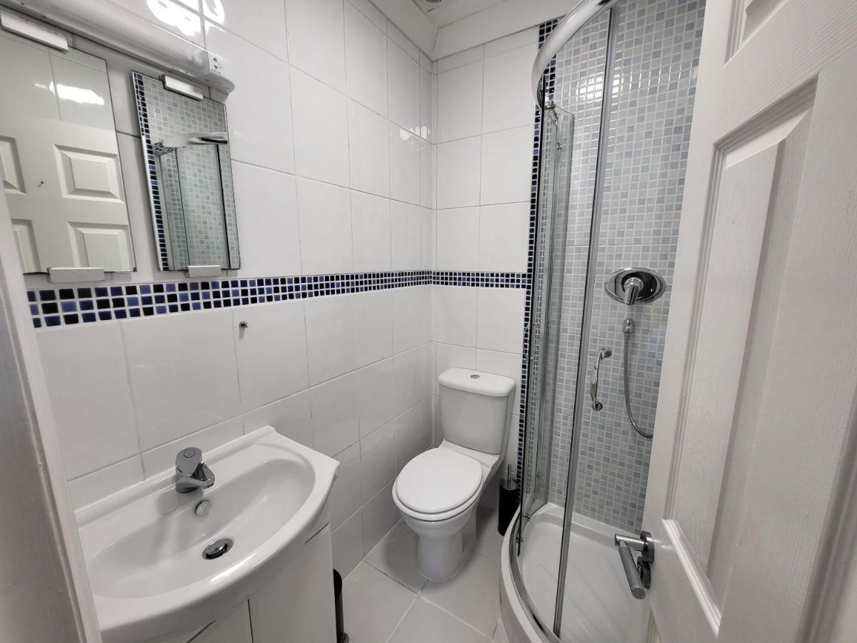 Tooting Bec Central Apartment By London Tube Bagian luar foto